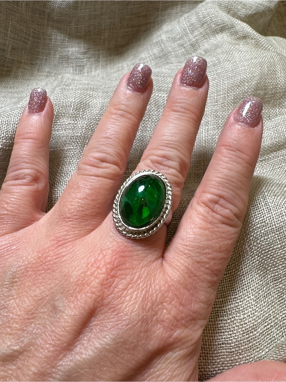 Vintage Silver Tone Oval Green Glass Cabochon Statement Ring - 8